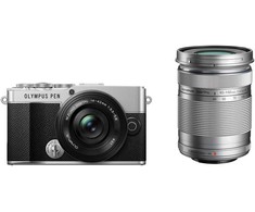 Olympus PEN E-P7 + ED 14-42mm EZ PANCAKE + ED 40-150mm F4-5.6 R (Sidabrinis)