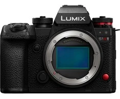 Panasonic Lumix S1R II (DC-S1RM2) Body