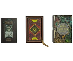 Universal Monsters Taro Kortos Ir Vadovas Insight Editions