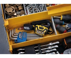 Žibintuvėlis - Petzl Aria 2R 625 Liumenų 115m Atsparus Vandeniui Juodas/Geltonas