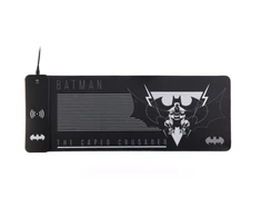 „Numskull Batman“ – didelis žaidimų kilimėlis ir mobiliojo telefono įkroviklis