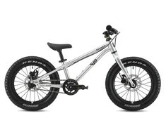 EARLY RIDER Seeker 16
