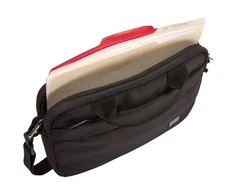 Case Logic | Tinka iki 11.6 " | Advantage | Portfelis | Juodas | Dirželis per petį