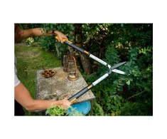 Fiskars SmartFit teleskopinė gyvatvorių žirklės HS86 1 vnt.
