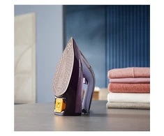 Philips | DST8021/30 | Garų lygintuvas | Continuous steam 55 g/min | Steam boost performance 240 g/min | Violetinė