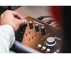 Audient Audio iD44 MKII - USB garso sąsaja