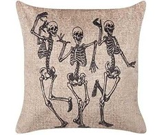 Beliani Lumarko Velour dekoratyvinė pagalvė su motyvu, 45 x 45 cm skaldytų baltų MORTESTI!