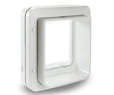Trixie Cat Durys su Sureflap 4 krypčių identifikavimo sistema