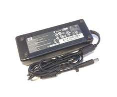 Hewlett Packard (HP) HP 120 W nešiojamojo kompiuterio maitinimo adapteris, (645156-001)