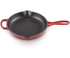 Le Creuset kepimo ir serviravimo keptuvė - Signature, 20 cm, vyšninės raudonos spalvos