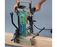 Makita Grandininė skobimo mašina 7104L