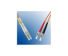 „MicroConnect Duplex LC“ / ST 50 / 125 μm OM3 2m (FIB412002)