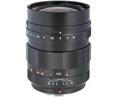 „Voigtlander Nokton 17.5mm f/0.95“ objektyvas, skirtas „Micro 4/3“