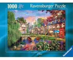 Ravensburger dėlionė „Vakaras Kotsvoldo kaimelyje“, 1000 det.