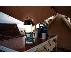 Makita Akumuliatorinis XGT® žibintas / radijas MR009G 40V • 1000lx • DAB/DAB+