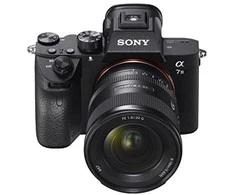 Sony FE 20 mm F1.8 G MILC „Ultra“ platus objektyvas Juoda