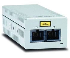 Allied Telesyn „Allied Telesis“ AT-DMC1000/SC-50 šviesolaidinis keitiklis