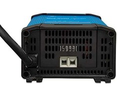 Victron Energy Prostownik Victron Mėlynas SMART IP22 24/12A (1)