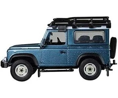 Tomy Britanija Land Rover Defender su TOMY priedais
