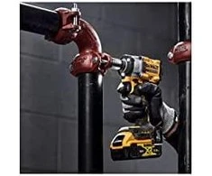 Smūginis veržliasukis DeWalt DCF921P2T-QW; 18 V; 2x5,0 Ah akum.