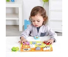 Tooky Toys Paimtas žaislinis medinis montessori dėlionės gyvūnų namas atitinka formas