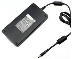 „Dell“ nešiojamojo kompiuterio maitinimo adapteris 240 W 5 mm 12,3 A 19,5 V (PA-9E)