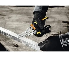„Fiskars PowerGear“ aviacinis kirpimas tiesiai