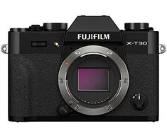 FUJIFILM X-T30 II + FUJINON XC 15-45mm F3.5-5.6 OIS PZ (Juodas)