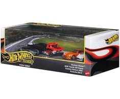 Žaislai, žaidimai ir kolekcionavimas - Hot Wheels Premium Horizon Hauler (Mattel, Toyota GR Supra, Datsun, Porsche)