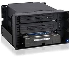 Nezatříděno „Icy Dock“ SATA III / SAS – SATA III „flexiDOCK“ (MB830SP-B)