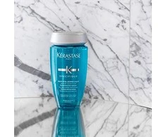 Šampūnas jautriai galvos odai KERASTASE Specifique Bain Vital Dermo Calm 250ml