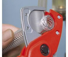 Plastikinių vamzdžių kirpimo replės KNIPEX 9020 185mm