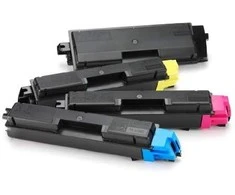 KYOCERA TK-5135M Originalus Rausvai raudona 1 vnt