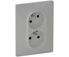 Legrand Dvivietis lizdas Valena Gyvybės tipas monoblokinis 16A aliuminis (753386)