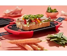 Lekue Microwave Grilis, Sandwich Maker, Panini Press, 10 in X 5.7 in, Raudona
