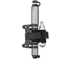 Lezyne Rankinis siurblys Slėgio diskas CFH HP 120psi metalo vielos CO2 + 1x dujų kasetė 16g grafitas (LZN-1-C2-PRCFH-V219)
