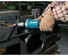 Makita Tiesinis šlifuoklis, 750 W GD0801C 6-(8) mm
