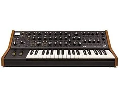 Sintezatorius - Moog Subsequent 37 3 VCOs Juoda/Mediena