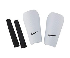 Futbolo apsaugos Nike J Guard-CE SP2162 100 - XS