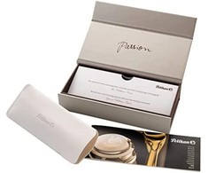 Pelikan Pelikan Füllhalter Souverän M1000 Sw-Grün 18-K/750 M Geschenkbox