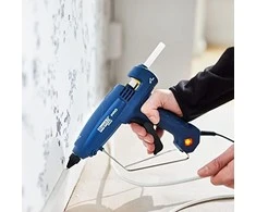 Rapid EG320 Industrinis klijų pistoletas intensyviam darbui. 120W. Klijų pralaidumas iki 1,0kg/val. Greitas klijų įkaitinimas (mažiau nei 5 min.) Naudoja 12mm skersmens klijų lazdeles.