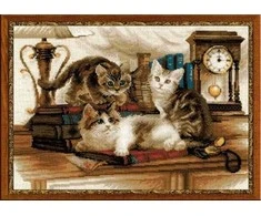 RIOLIS - Create It Yourself - Siuvinėjimo rinkinys „Kailiniuoti draugai“ 1247 (40x30 cm)