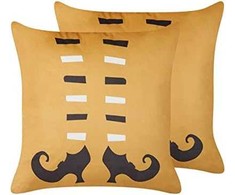 Beliani Lumarko 2 Veliūrinės dekoratyvinės pagalvės su raganos batų motyvu 45 X 45 cm Oranžinė Covasna!