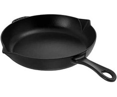 Ketaus keptuvė su metaline rankena STAUB 40510-617-0, 26 cm, juoda