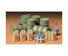 Tamiya Vokiečių kuro statinių ir kanistrų rinkinys 1/35 (35186)