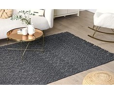 Beliani Karpetas 160 x 230 cm juoda spalva CRA Lumarko!