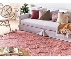 Beliani Lumarko medvilnės kilimas 160 x 230 cm raudona NIGDE!