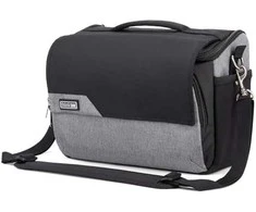 „ThinkTank Mirrorless Mover 30i Cool Pilkas“.