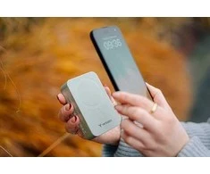 „Verbatim Charge ‘n’ Go Essentials“ magnetinė belaidė išorinė baterija, 20000 mAh, Žalia