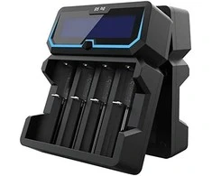 Xtar universalus 4 x Li-ion ir Ni-MH akumuliatorių įkroviklis su LCD ekranu X4